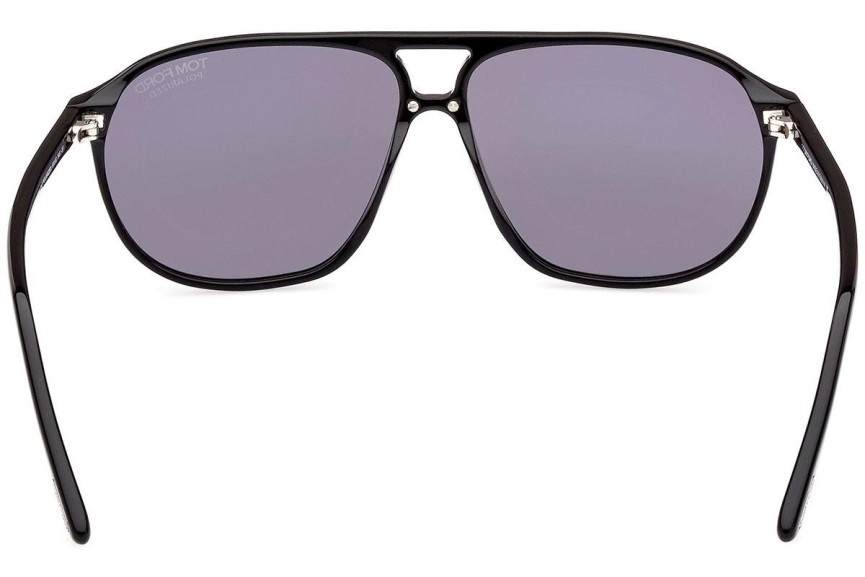 Sončna očala Tom Ford FT1026-N 01D Polarized Pilotska Črna