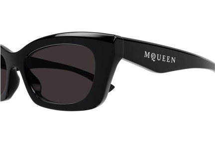 Sončna očala Alexander McQueen AM0474S 001 Pravokotna Črna